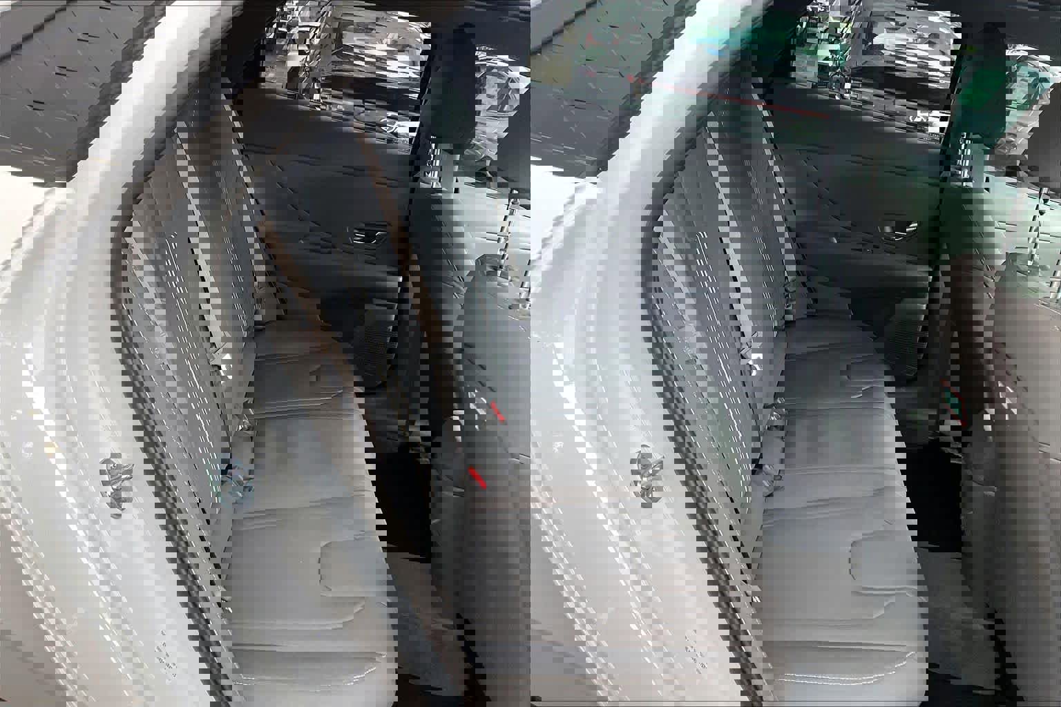 Certified 2025 Hyundai Elantra Sport image 20