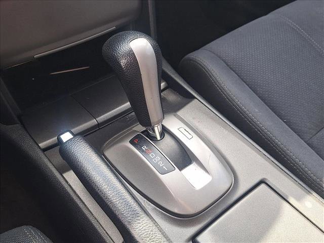 Used 2010 Honda Crosstour EX image 11