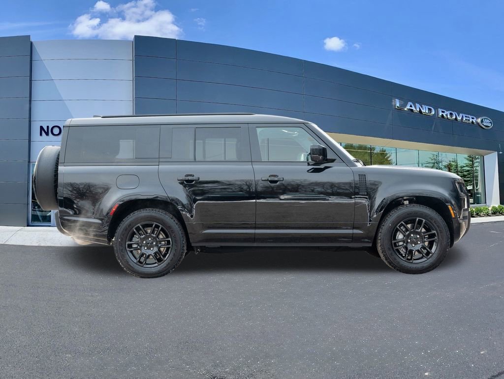 New 2026 Land Rover Defender 130 X-Dynamic SE image 8