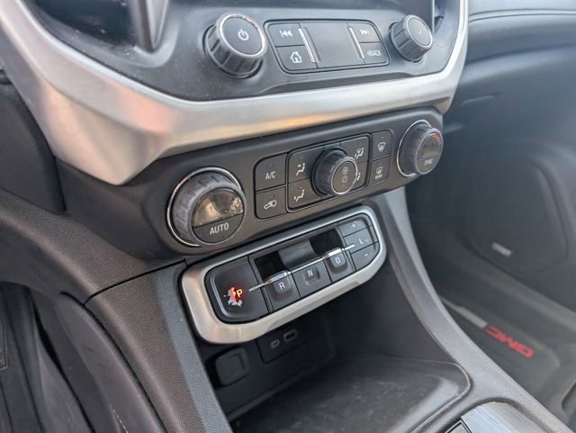 Certified 2023 GMC Acadia SLT w/ Technology Package image 23