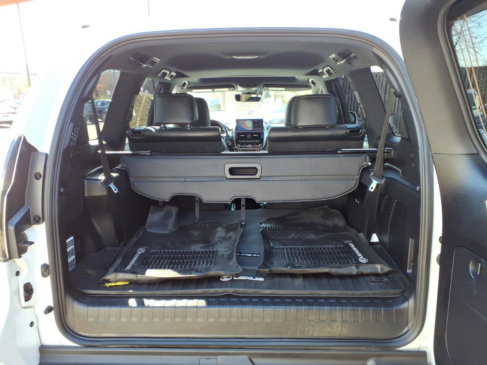 Certified 2023 Lexus GX 460 Luxury w/ Sport Design Package image 11