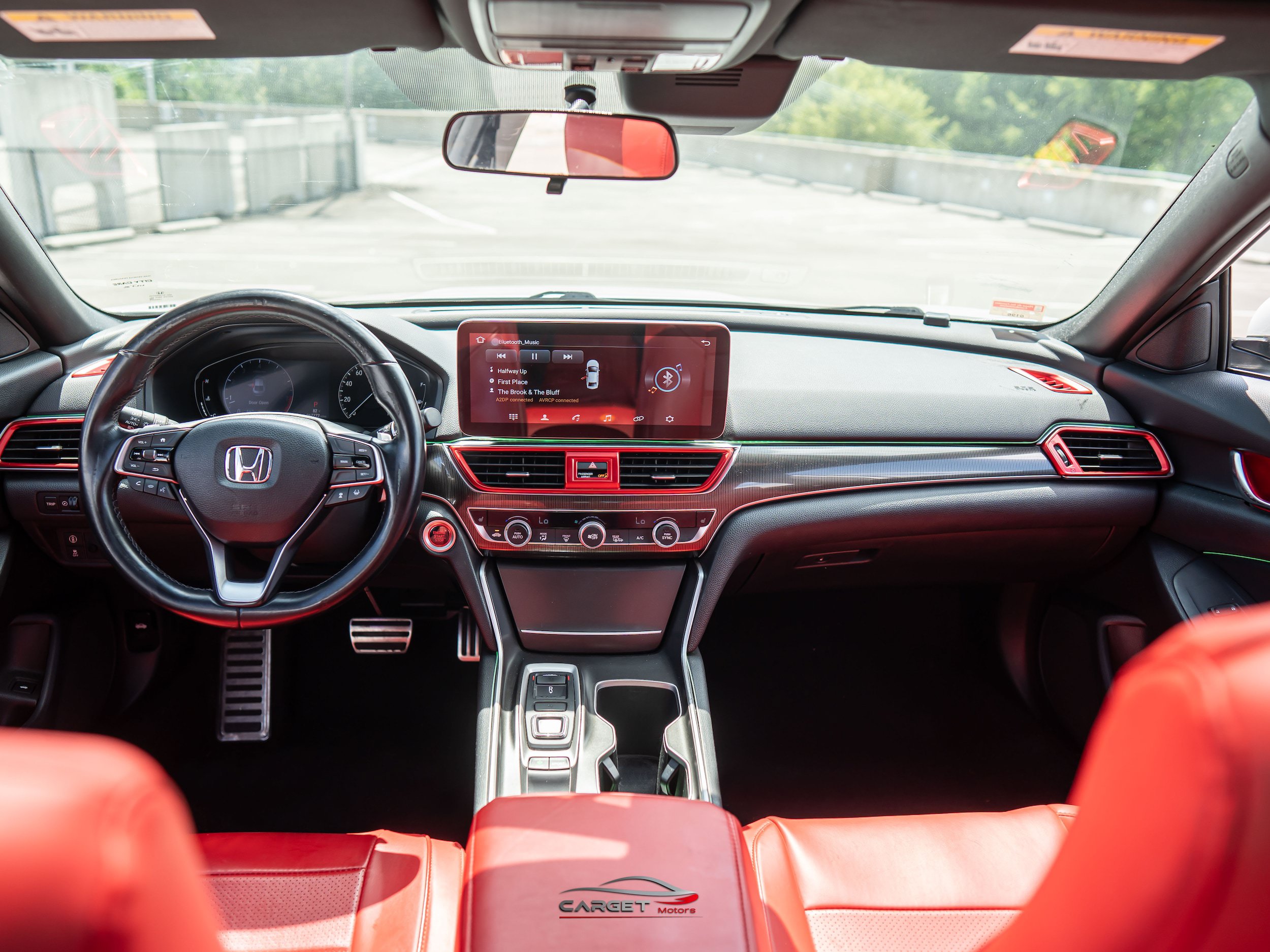 Used 2018 Honda Accord Sport image 14