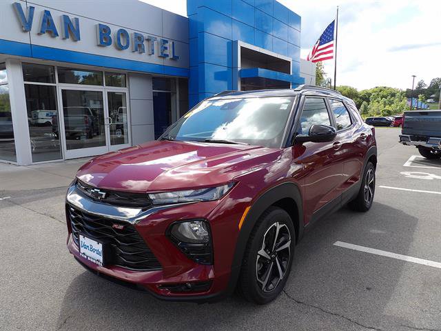 Certified 2023 Chevrolet TrailBlazer RS w/ Sun and Liftgate Package FWD image 1