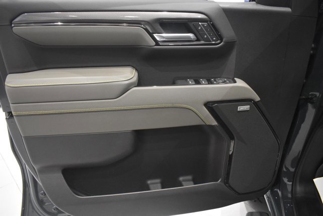 New 2026 Chevrolet Silverado 1500 ZR2 w/ LPO, Dark Essentials Package image 15
