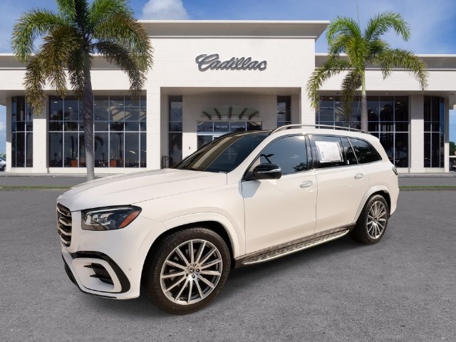 Used 2024 Mercedes-Benz GLS 450 4MATIC image 6