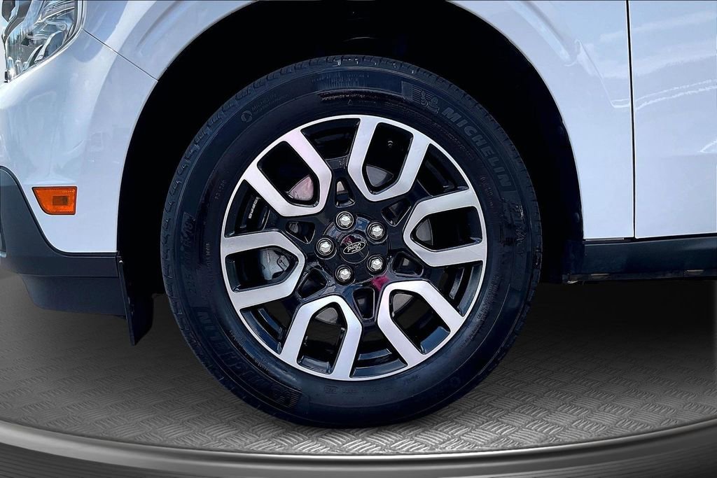 Used 2022 Ford Maverick Lariat w/ Lariat Luxury Package FWD image 35