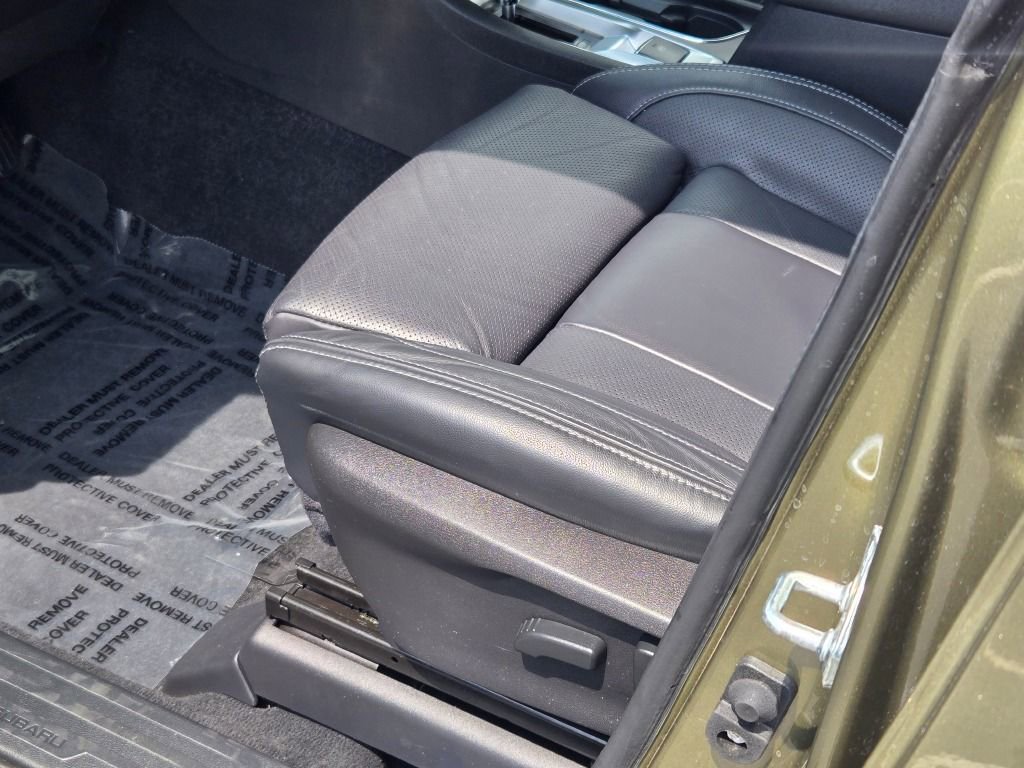 Used 2024 Subaru Ascent Limited w/ Technology Package image 23