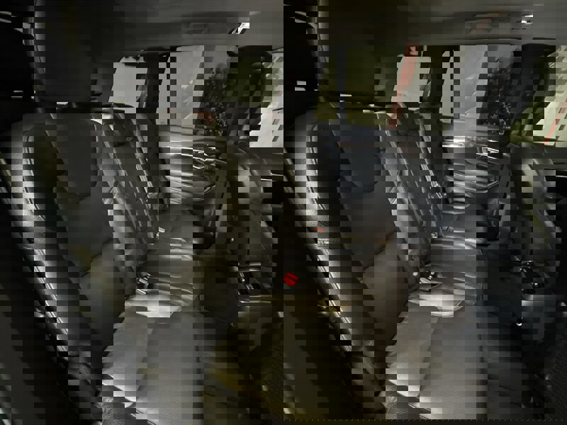 Used 2018 Volvo XC90 T6 Momentum w/ Convenience Package image 25