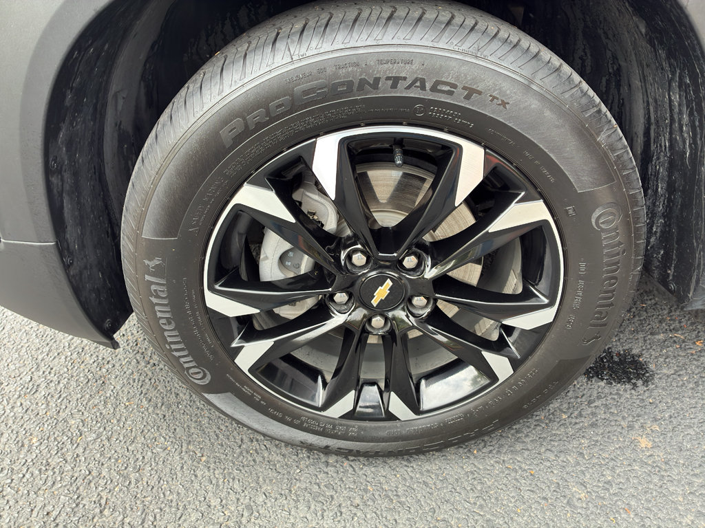 Used 2023 Chevrolet TrailBlazer LT FWD image 13