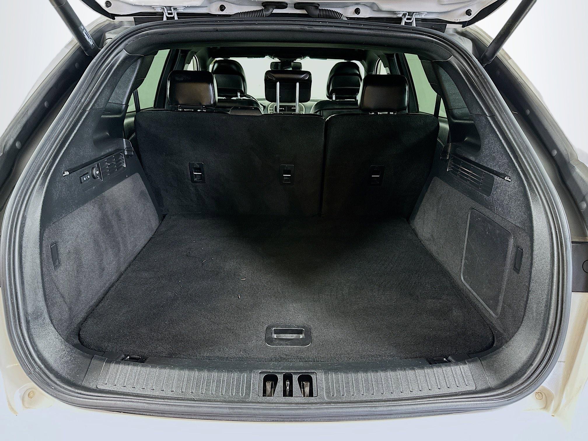 Used 2018 Lincoln MKX Reserve AWD/4WD image 25