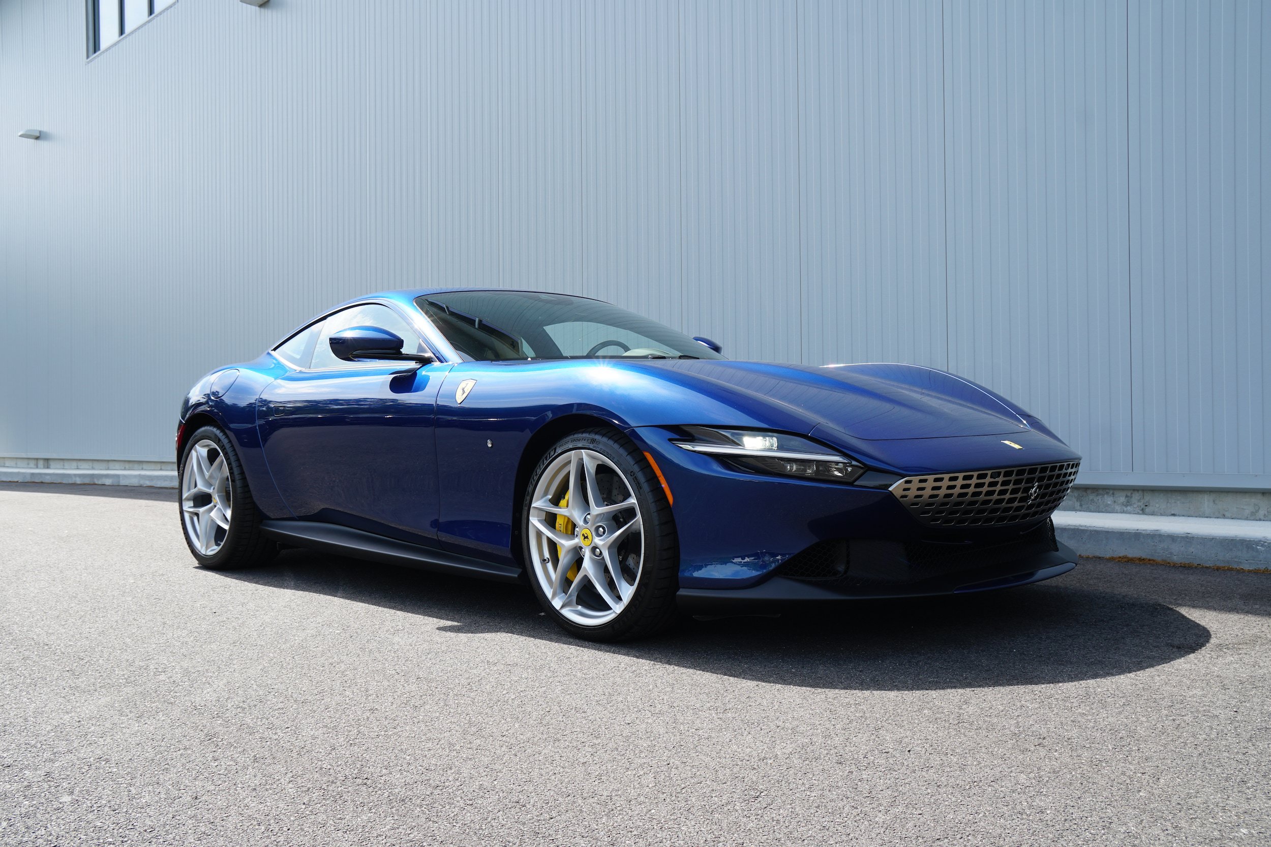 Used 2022 Ferrari Roma RWD video 2
