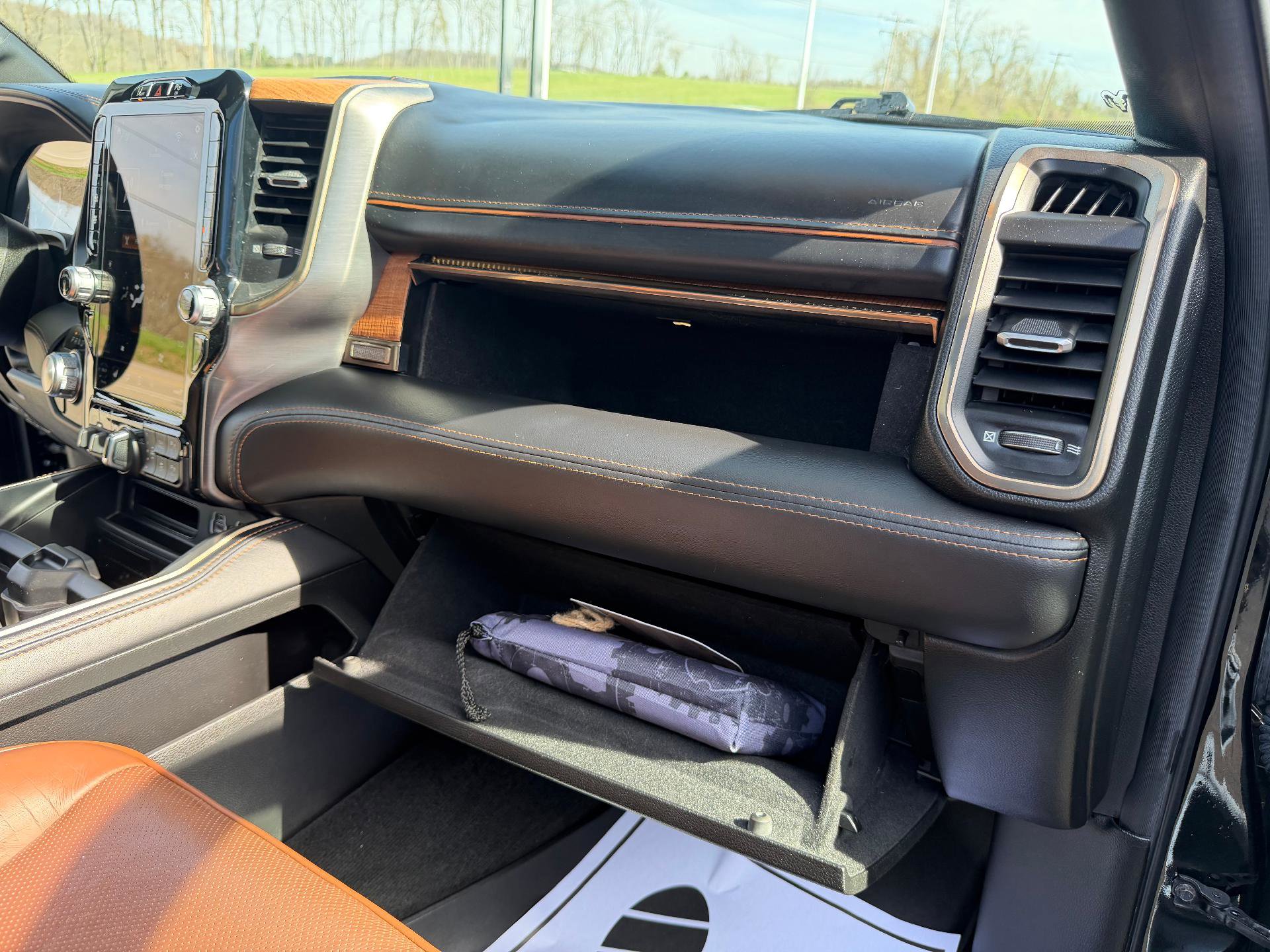 Used 2021 RAM 1500 Limited AWD/4WD image 43