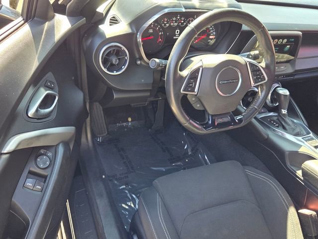 Used 2017 Chevrolet Camaro SS image 11