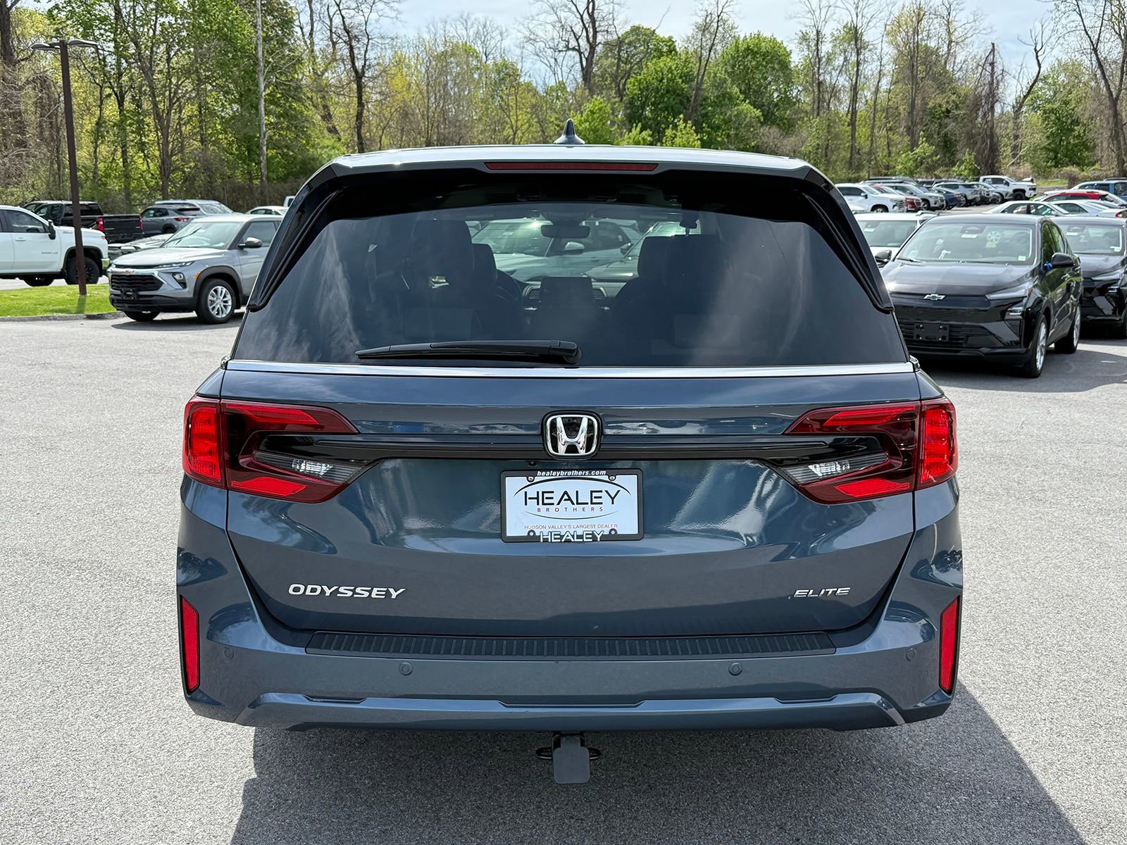 Used 2025 Honda Odyssey Elite image 5