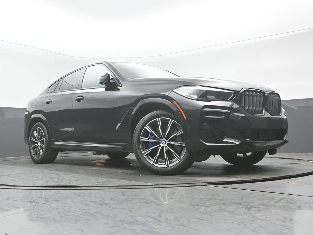Used 2023 BMW X6 M50i w/ Climate Comfort Package AWD/4WD image 30