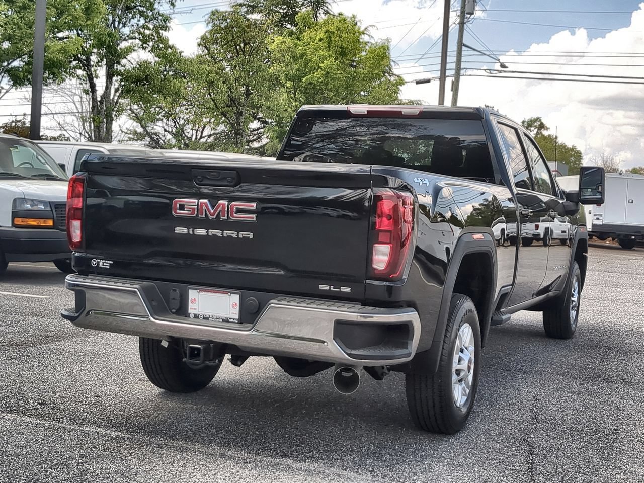 New 2026 GMC Sierra 2500 SLE w/ SLE Value Package; AWD/4WD image 8