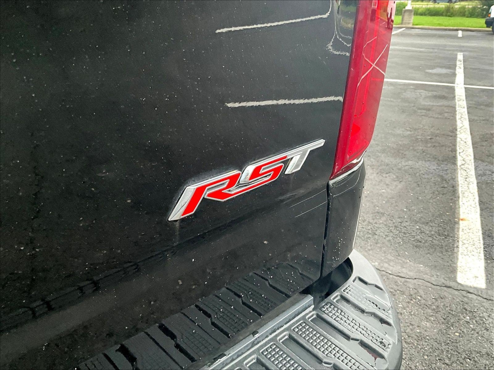 Used 2021 Chevrolet Silverado 1500 RST AWD/4WD image 24