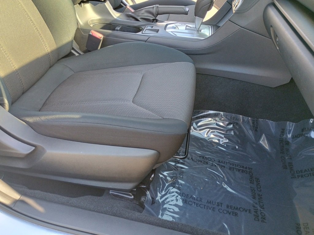 Certified 2021 Subaru Crosstrek 2.0i image 22