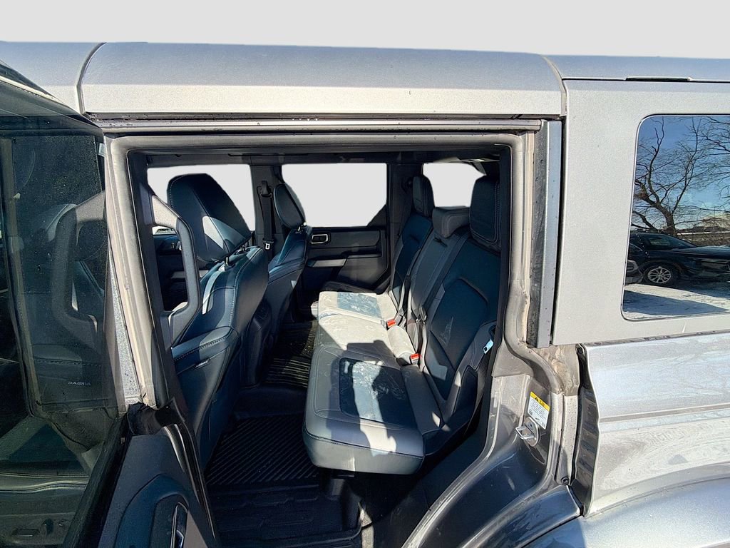 Used 2023 Ford Bronco Outer Banks image 27