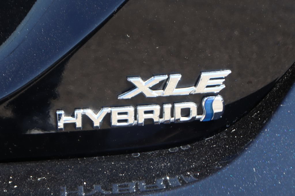 Used 2023 Toyota Camry XLE FWD image 45