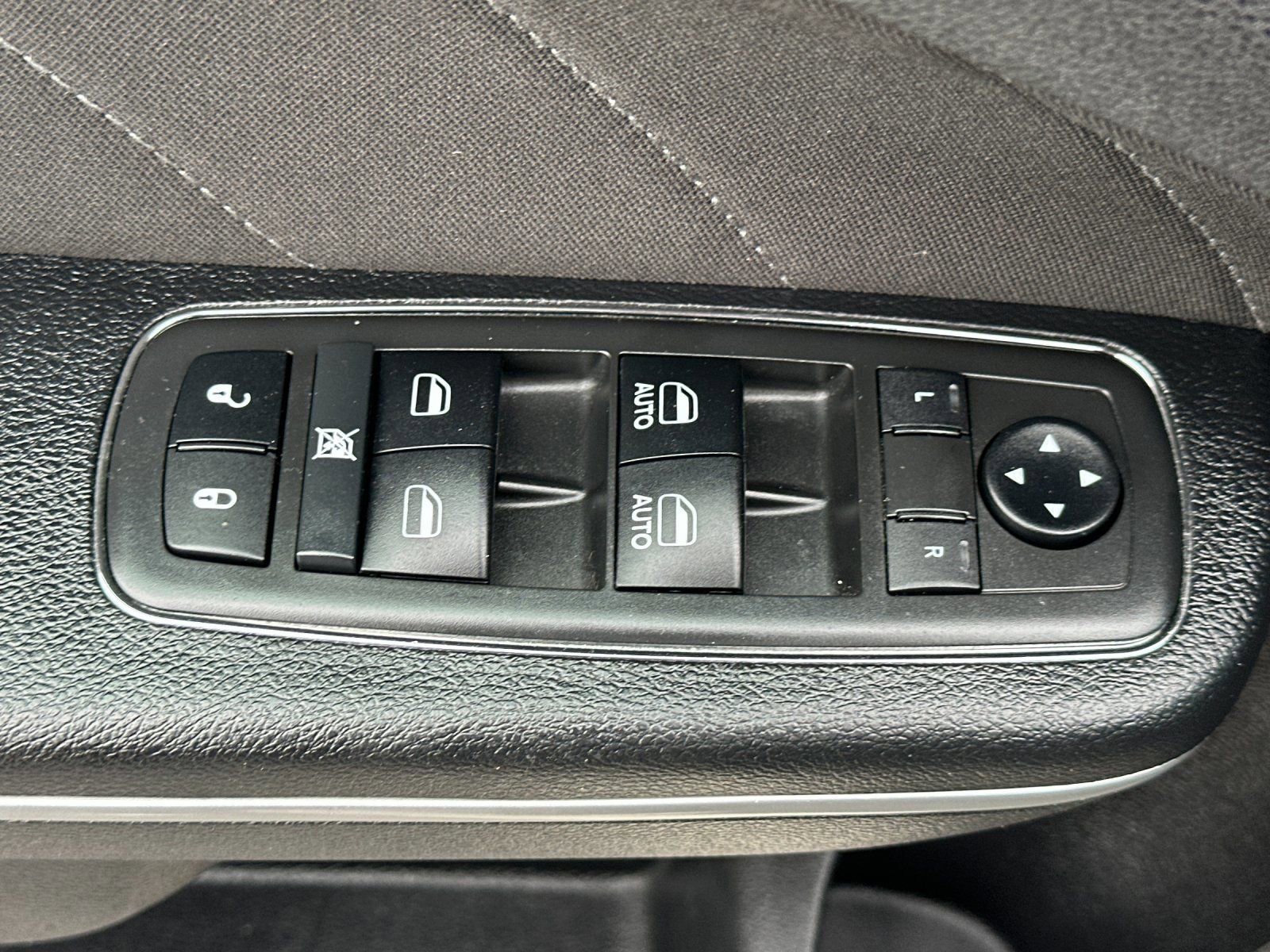 Used 2019 Dodge Charger Scat Pack image 12