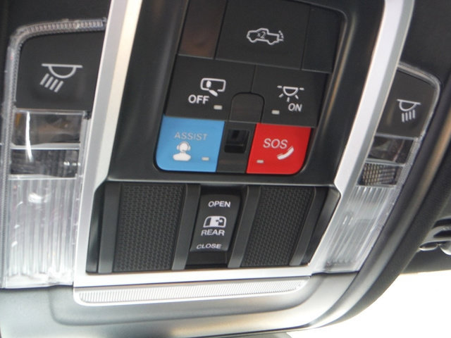 New 2027 RAM 1500 4x4 Crew Cab image 48
