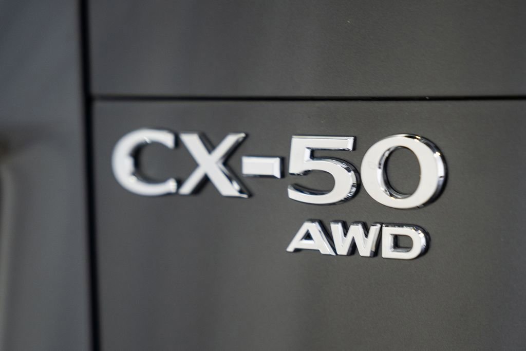 Used 2025 MAZDA CX-50 2.5 Hybrid w/ Premium Plus Pkg AWD/4WD image 8