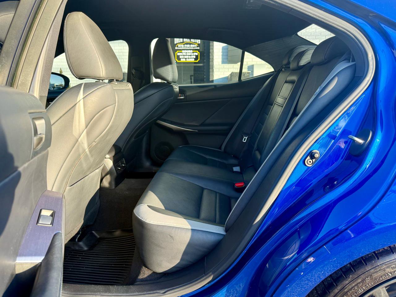 Used 2020 Lexus IS 300 F Sport w/ Blackline Edition RWD image 16
