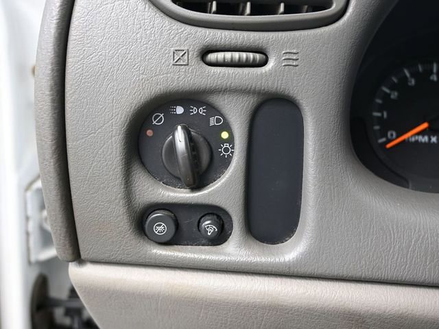 Used 2003 Chevrolet TrailBlazer LS w/ Preferred Equipment Group image 25