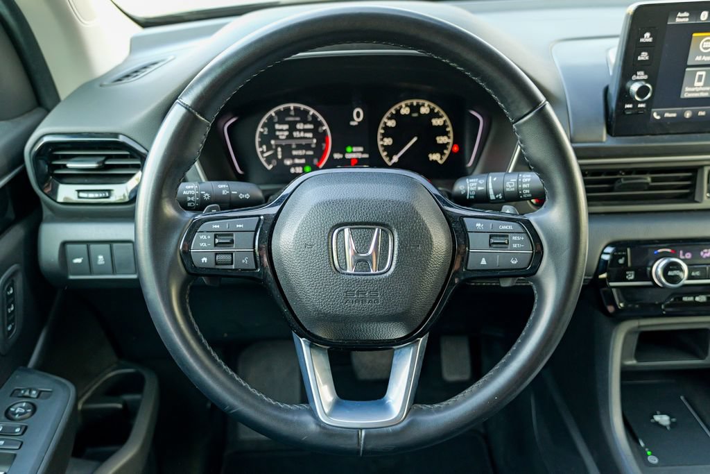 Used 2025 Honda Pilot EX-L image 45