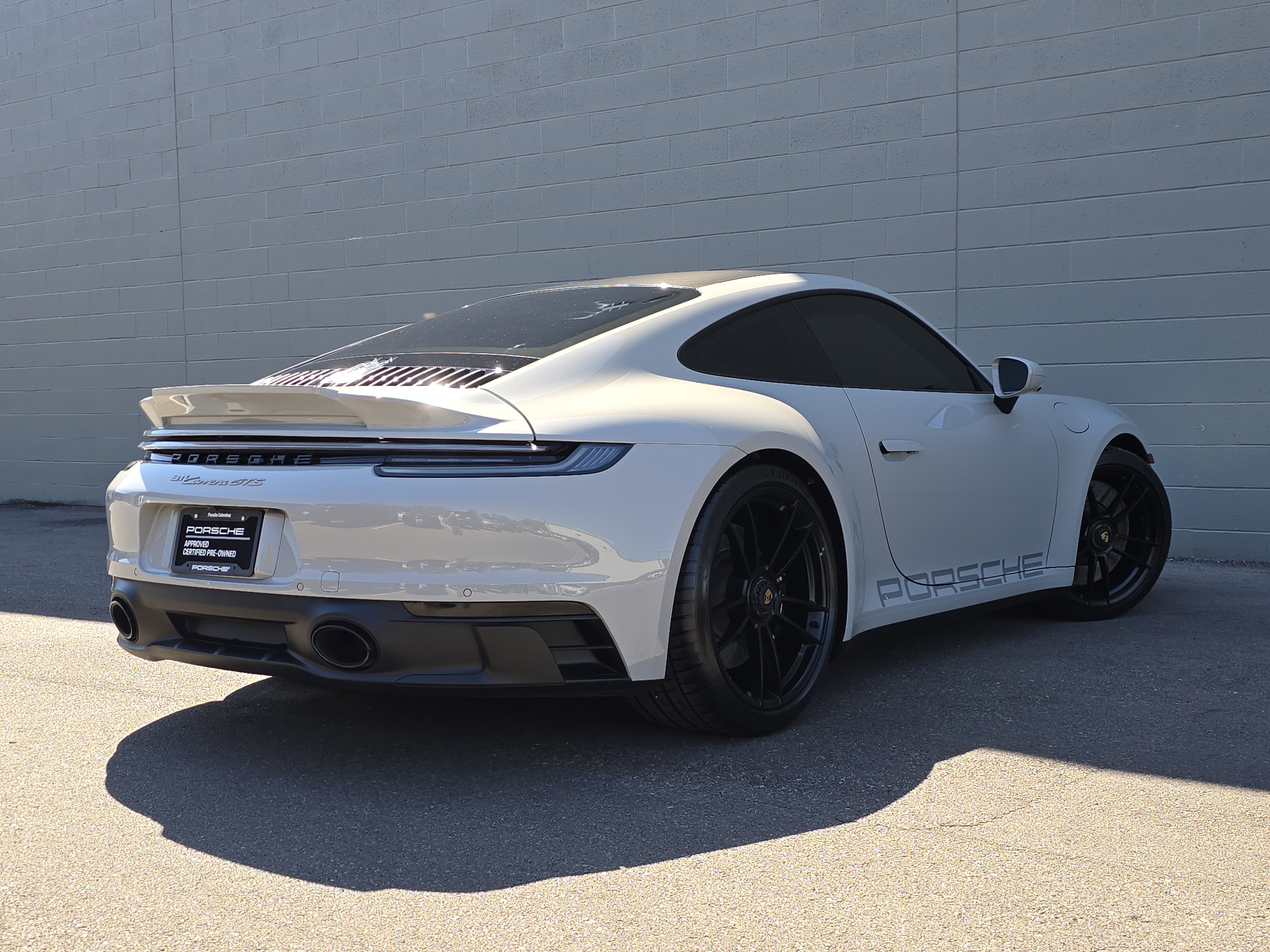 Certified 2023 Porsche 911 Carrera GTS image 9