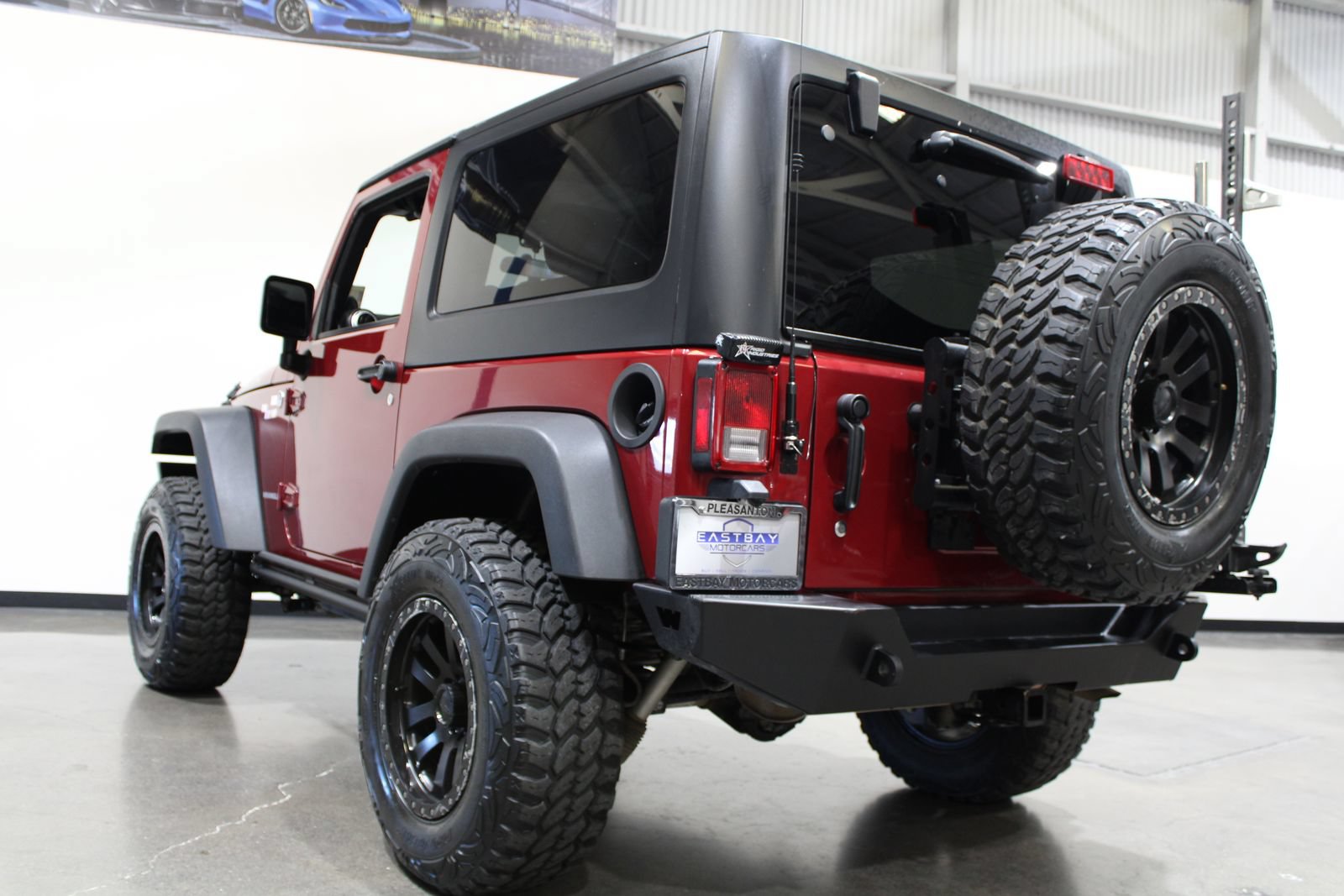 Used 2011 Jeep Wrangler Rubicon w/ Dual Top Group AWD/4WD image 10