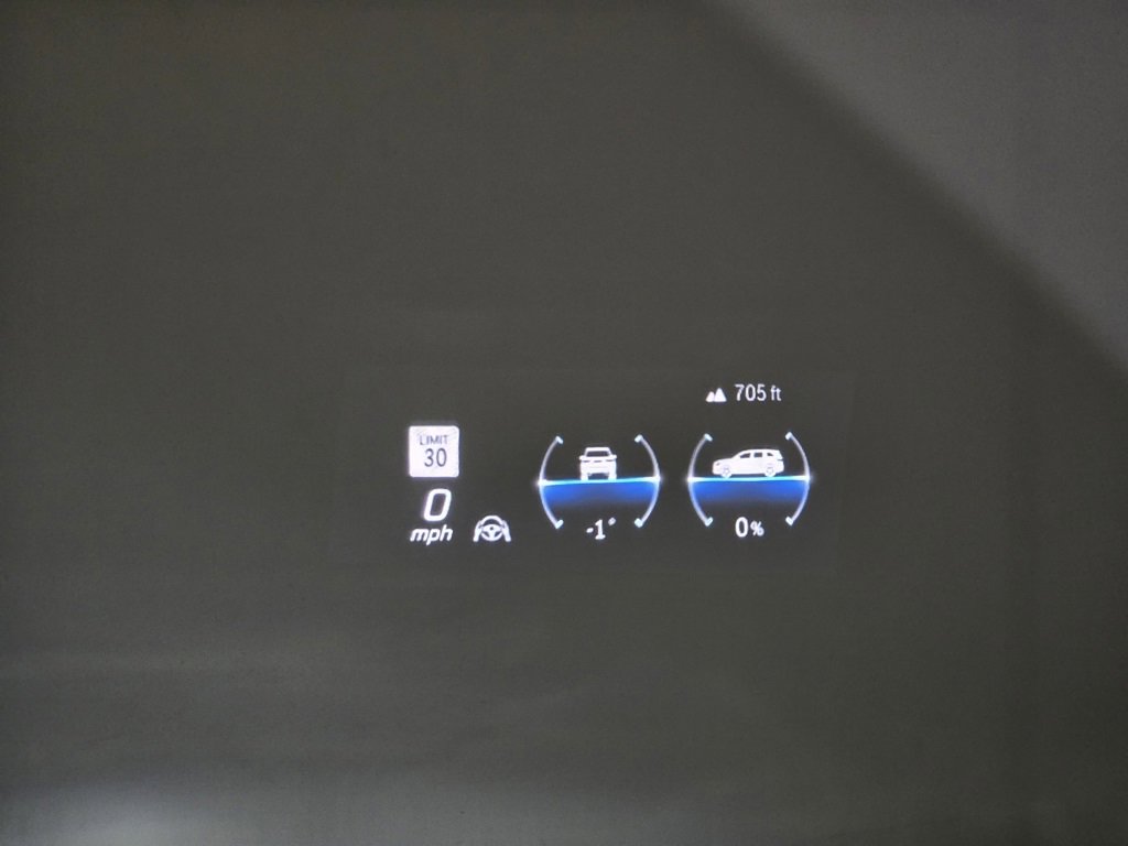 Used 2025 Mercedes-Benz GLA 35 AMG 4MATIC image 30