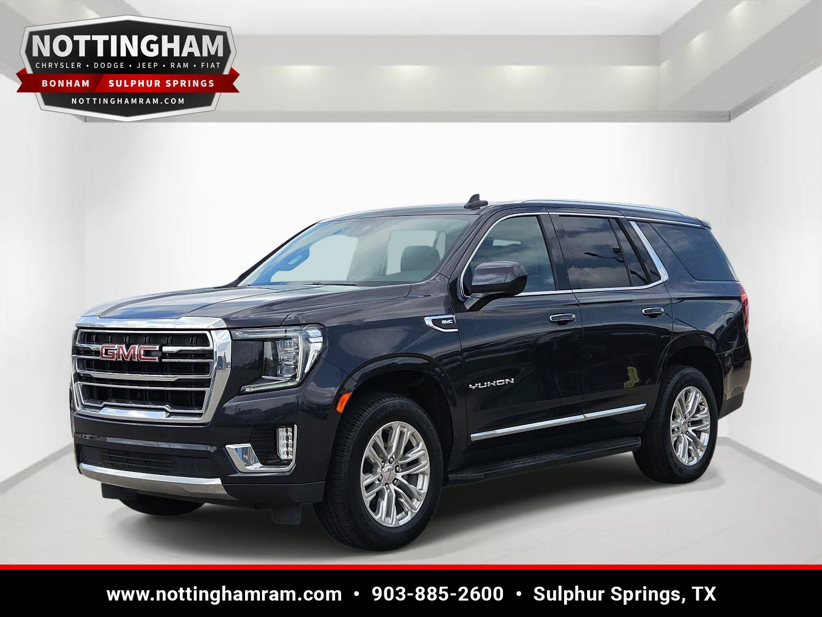 Used 2024 GMC Yukon SLT RWD image 3
