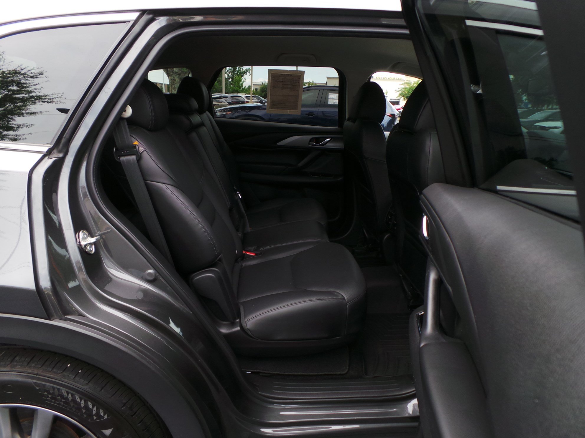 Used 2018 MAZDA CX-9 Touring FWD image 36