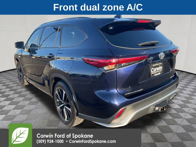 Used 2021 Toyota Highlander XSE image 19