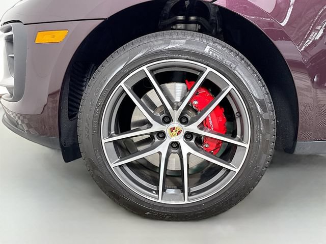 Certified 2025 Porsche Macan S AWD/4WD image 11