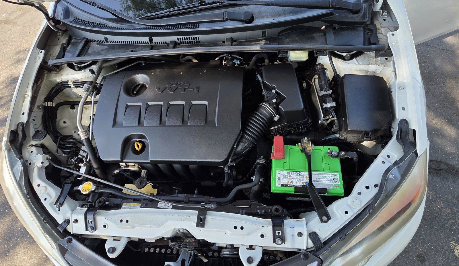 Used 2015 Toyota Corolla LE FWD image 20