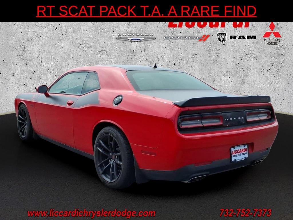 Used 2022 Dodge Challenger R/T Scat Pack w/ T/A Package RWD image 4