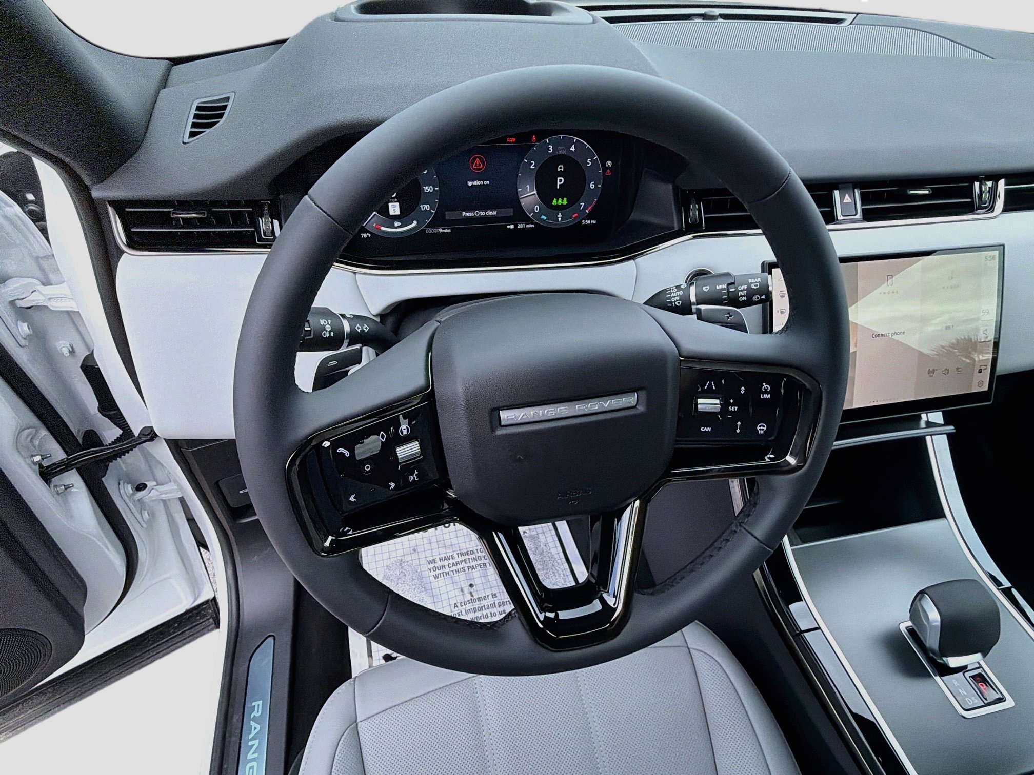 New 2026 Land Rover Range Rover Evoque S AWD/4WD image 39