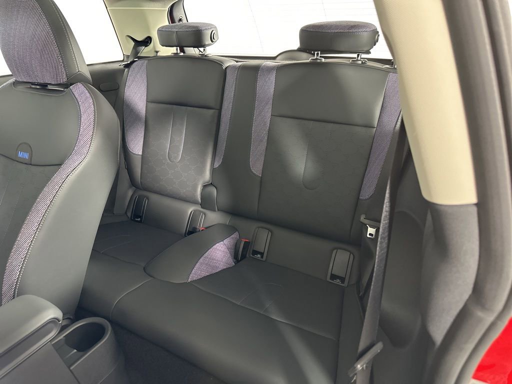 Certified 2025 MINI Cooper S FWD image 17