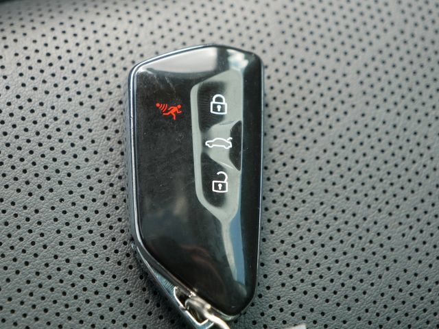 Certified 2023 Volkswagen ID.4 Pro S AWD/4WD image 33
