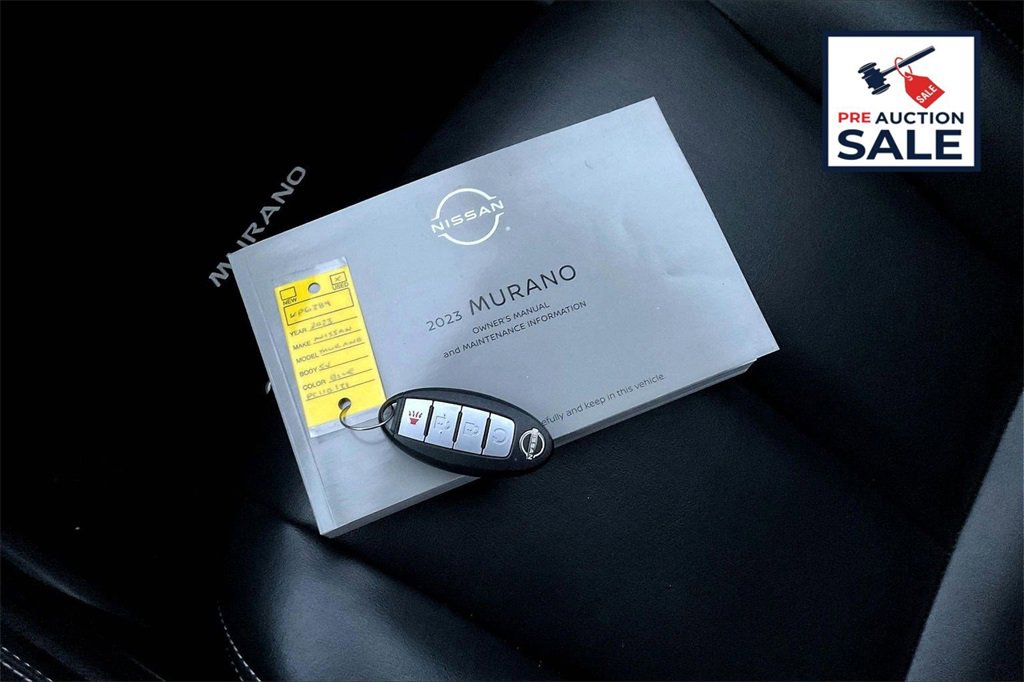 Used 2023 Nissan Murano SV image 10