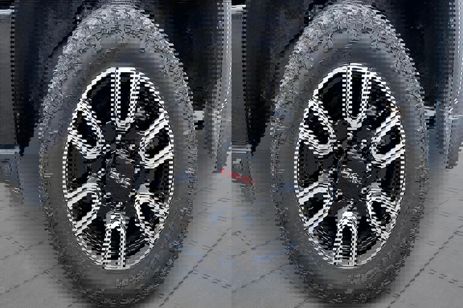 Used 2022 GMC Sierra 2500 AT4 image 10