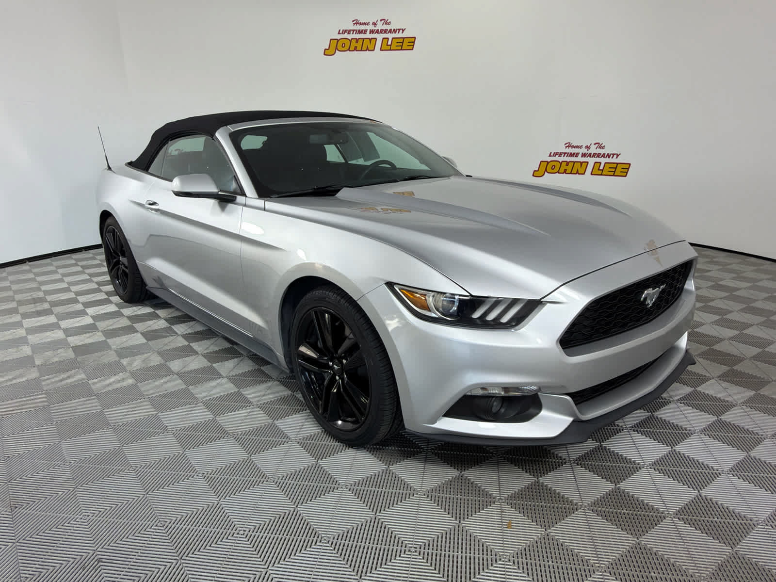 Used 2016 Ford Mustang Premium w/ Ecoboost Performance Package RWD image 8