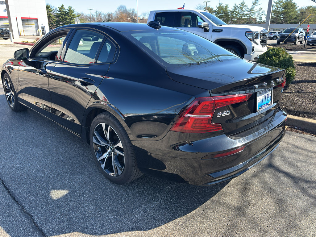 Used 2024 Volvo S60 B5 Plus image 4