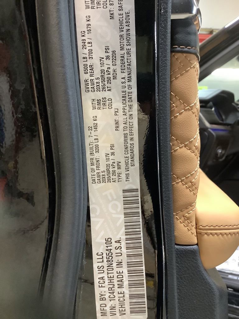 Used 2022 Jeep Grand Cherokee Summit w/ Adv Protech Group IV image 21