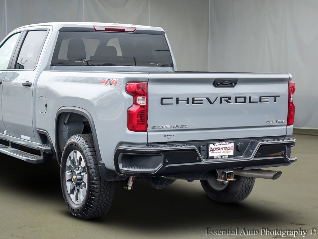 Used 2025 Chevrolet Silverado 2500 Custom w/ Custom Value Package AWD/4WD image 7