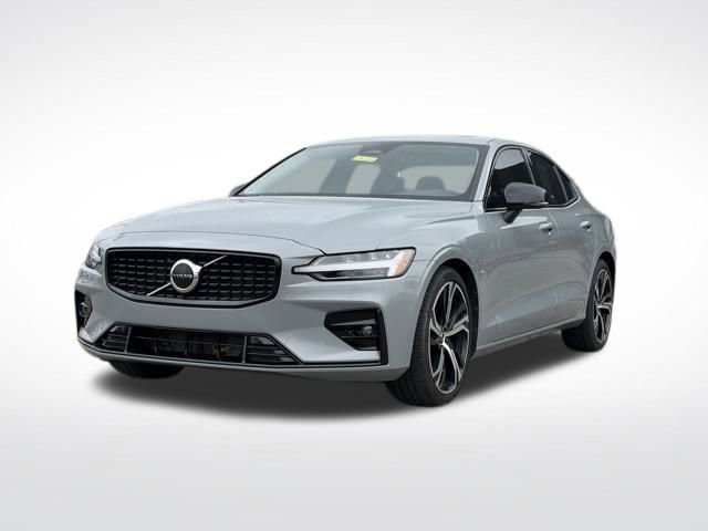 Used 2024 Volvo S60 B5 Core image 29