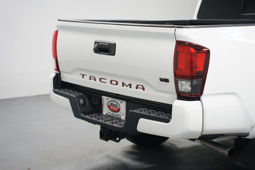 Certified 2023 Toyota Tacoma SR5 w/ Technology Package image 9
